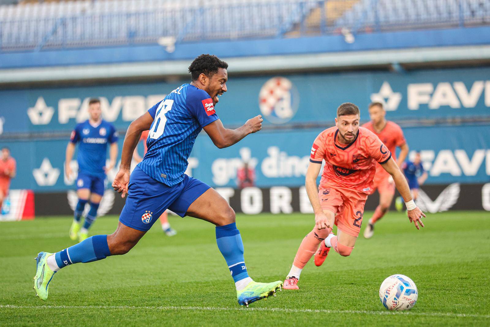 Zagreb: GNK Dinamo i NK Osijek u 11. Kolu Prve HNL