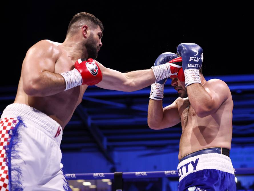 David Allen v Filip Hrgovic - Eco-Power Stadium