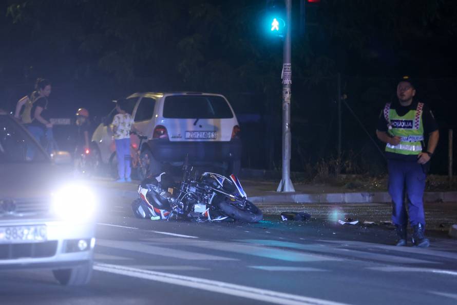Teška prometna nesreća u centru Zagreba: Sudarili se kombi i motocikl