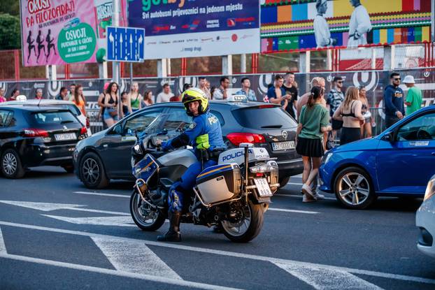 Split: Gužva za vrijeme dolaska posjetitelja na Ultru 