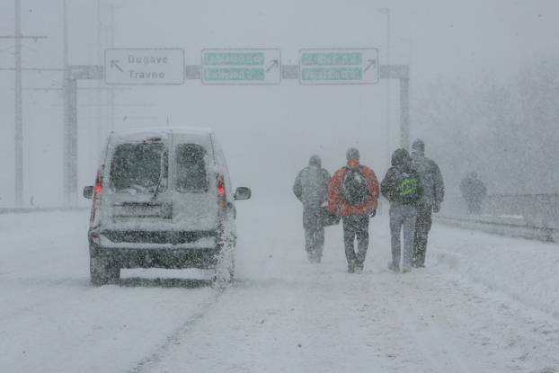 FOTO Na današnji dan prije devet godina Zagreb je zamela rekordna količina snijega