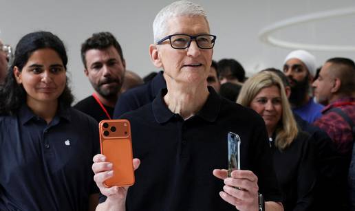 Nisu dugo čekali: Samsung se ovako sprdao s iPhoneom 17