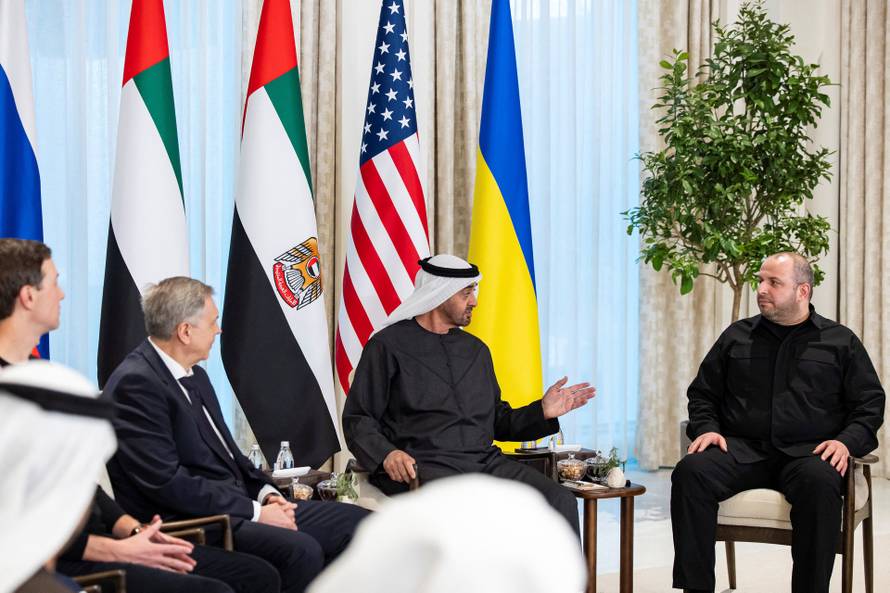 UAE President Receives Delegation Heads for US Russia Ukraine Talks