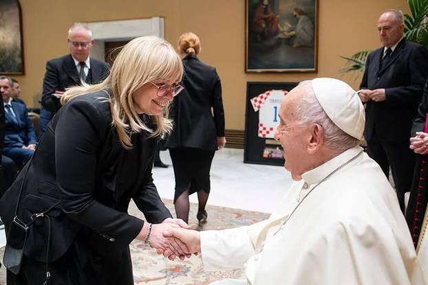 FOTO Ovo je žena kojoj 'vatreni' povjeravaju sve svoje tajne