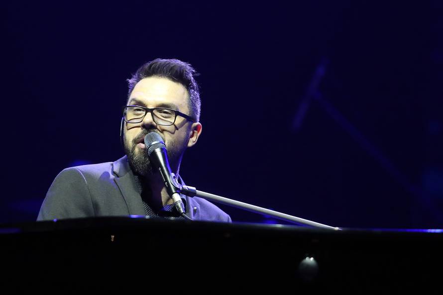 Petar Grašo napravio spektakl za fanove u zagrebačkoj Areni