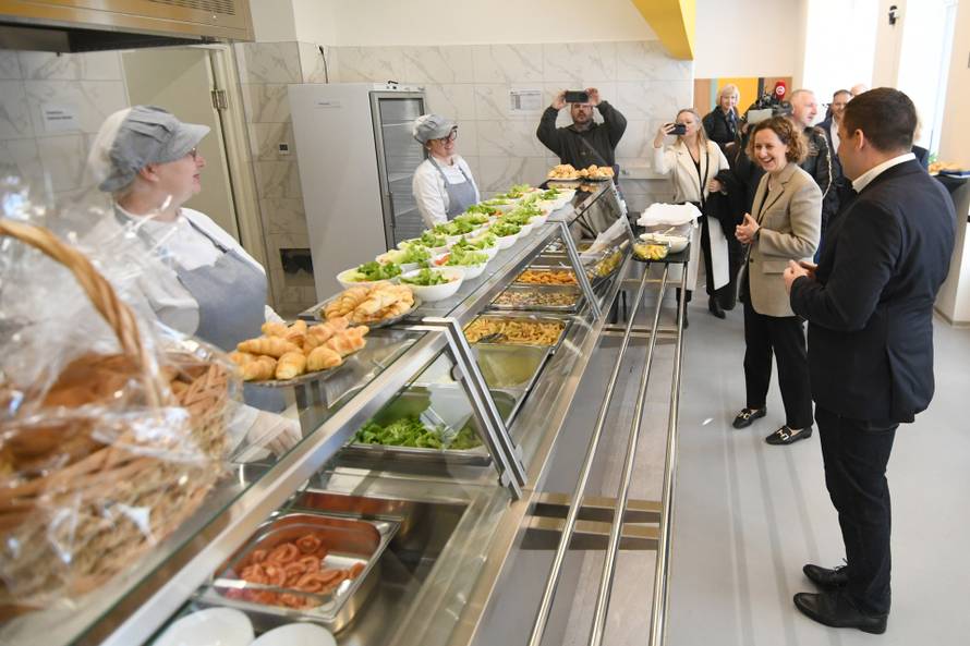 Bjelovar: Službeno otvorenje Studentskog doma Bjelovar i studentskog restorana X-ica