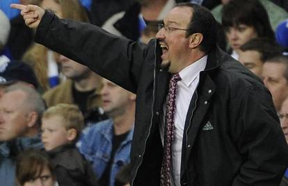 Benitez: United je jak zbog novca, ne zbog Fergusona