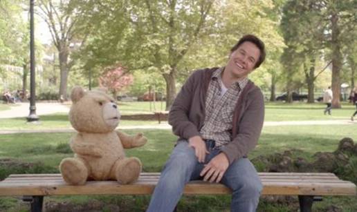 Napu&scaron;eni medvjedi&cacute; TED poharao kino blagajne!