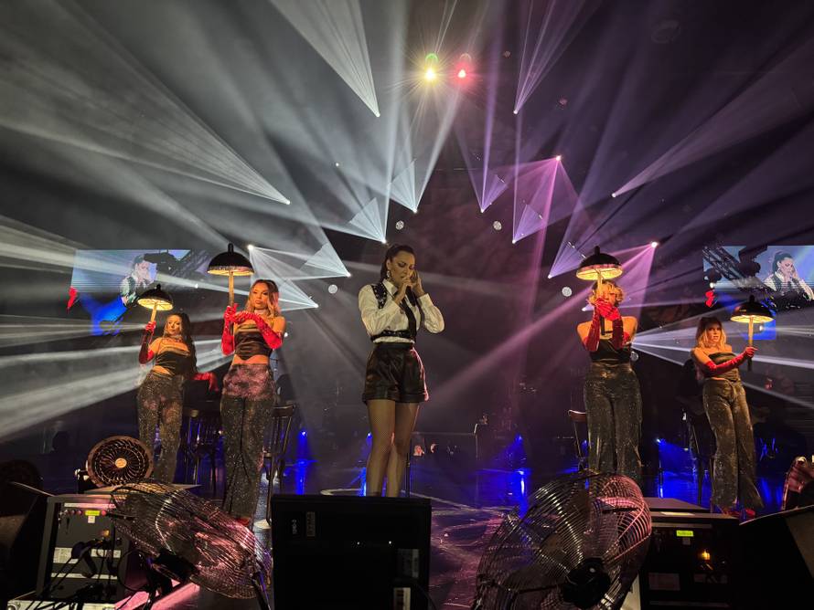 Aleksandra Prijović izvela je čak tri gosta na binu, za jednim svi 'poludjeli': 'Čovječe, što radiš...'