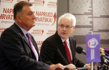 Josipović i Čačić potpisali su sporazum 'Uspješna Hrvatska'