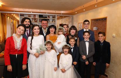 Krčka obitelj Toljanić prva u Hrvatskoj osvojila je nagradu za europsku veliku obitelj godine