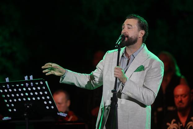 Zagreb: Koncert u čast preminulih glazbenika Arsena Dedića i Gabi Novak te njihova sina Matije Dedića