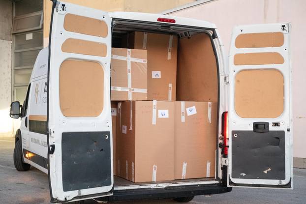 Zagreb: Krenula isporuka humanitarne pomoći stanovništvu BiH