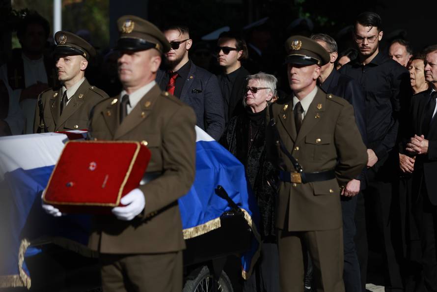 Vukovar:  Posljednji ispraćaj  Jean-Michela Nicoliera