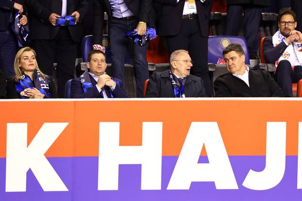 Poljud: Zoran Milanović na utakmici Hrvatska - Wales