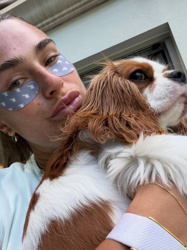 FOTO Sabalenka se zabavlja nakon ispadanja s Wimbledona: 'Hvala vam svima na savjetu!'