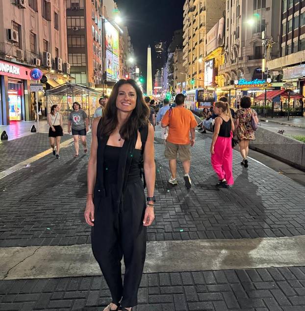 FOTO Slavna tenisačica prkosi godinama. Zavela Trumpa, a sad ljubi 18 godina mlađeg?