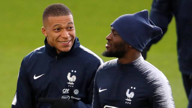 Euro 2020 Qualifier - France Training