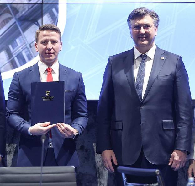 Zagreb: Dodjela Odluka o financiranju energetske obnove zgrada javnog sektora