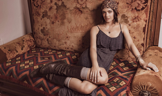 VIDEO Poslu&scaron;ajte 'Zbog tebe', novu pjesmu Mije Dim&scaron;i&cacute;...