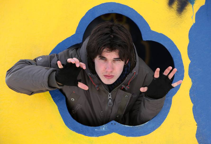 ARHIVA - 2010. Zagreb: Dino Jelusi? najavio povratak na estradu u rock izdanju