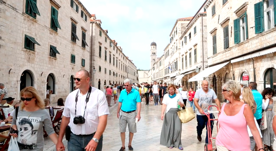 Imamo dobre gene! Hrvatice su narasle za 15, Hrvati za 12 cm