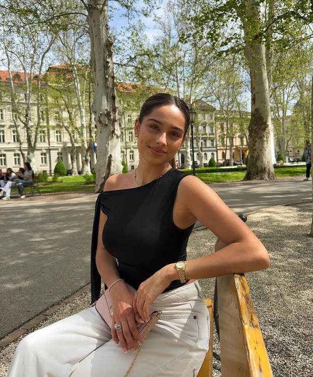 FOTO Julia je osvojila srce hit dinamovca. Godinama su skupa