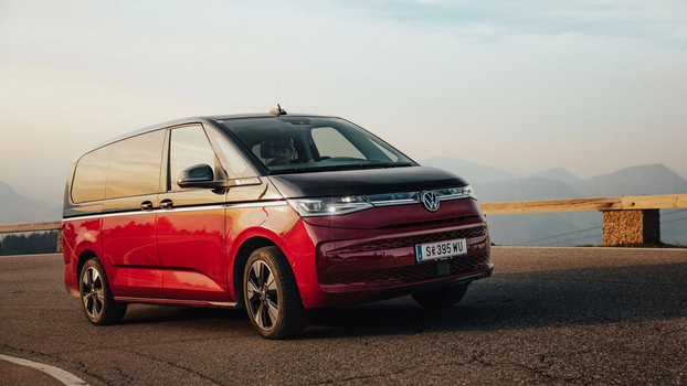 FOTO Ovo je vozni park Kyliana Mbappéa: Izgleda impresivno, ali ne vozi nijedan od ovih auta!