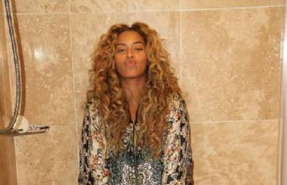 Za Beyonce izradili tenisice od nojeve, teleće i kože anakonde