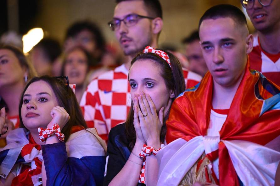 Zagreb: Zajedničko gledanj utakmice na trgu Bana Jelačića 