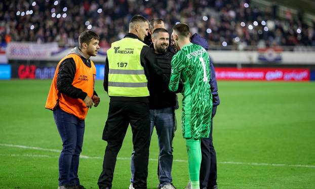 Split: Muškarac nakon utakmice Hrvatska - Francuska utrčao na travnjak 