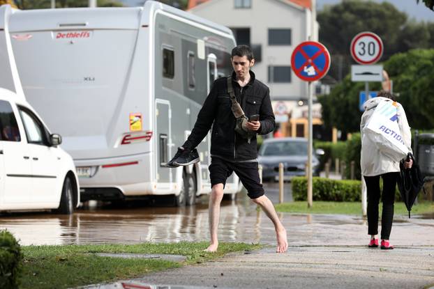 Potopljene ulice Medulina nakon jakog nevremena