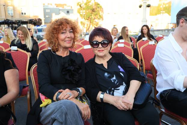 Zagreb: Dolazak uzvanika na 90. Zlatnu iglu