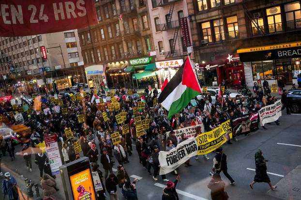 ULICE PUNE BIJESA Tisuće u New Yorku prosvjeduju protiv zračnih napada Izraela na Libanon i Iran