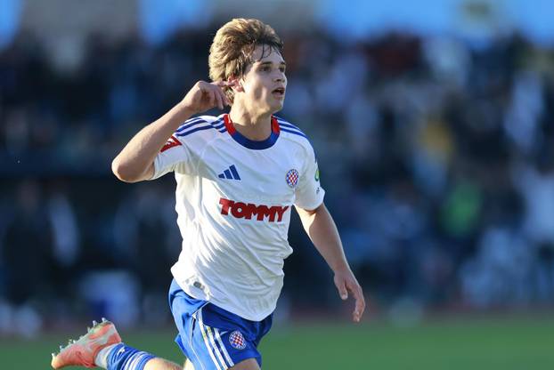 Vinkovci: NK Vukovar i HNK Hajduk sastali se u 9 kolu Prve HNL