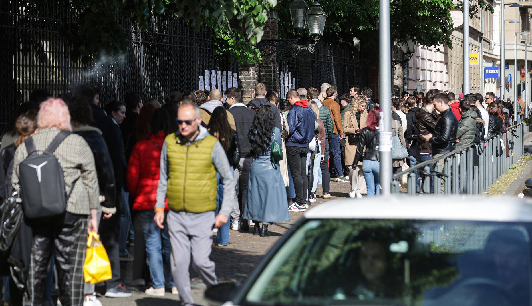 Zagreb: Gužve na biralištima i u popodnevnim satima