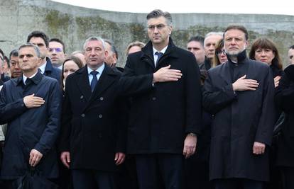 Plenković: 'Nema razloga da se mi svrstavamo na dvije strane'