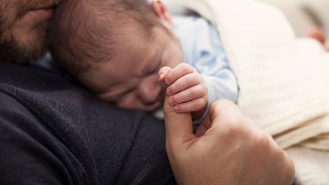 Na porodu saznao da ga je žena prevarila: 'Shvatio sam to čim sam vidio bebu. Sve je priznala'