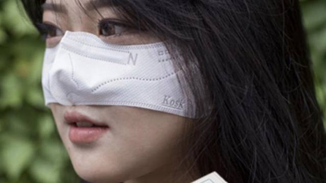 Ljudi se rugaju maski protiv korone koja pokriva samo nos: 'Ovo je nova razina gluposti'