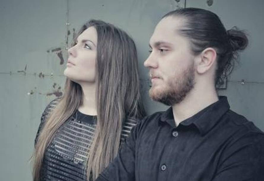 Premijera: Genova predstavlja svoj novi singl 'Baš sam lud'