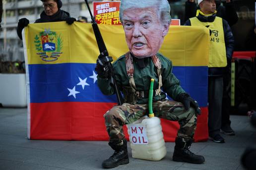 Trump nakon Venezuele prijeti Kolumbiji i Grenlandu. Kina: Odmah oslobodite Madura!