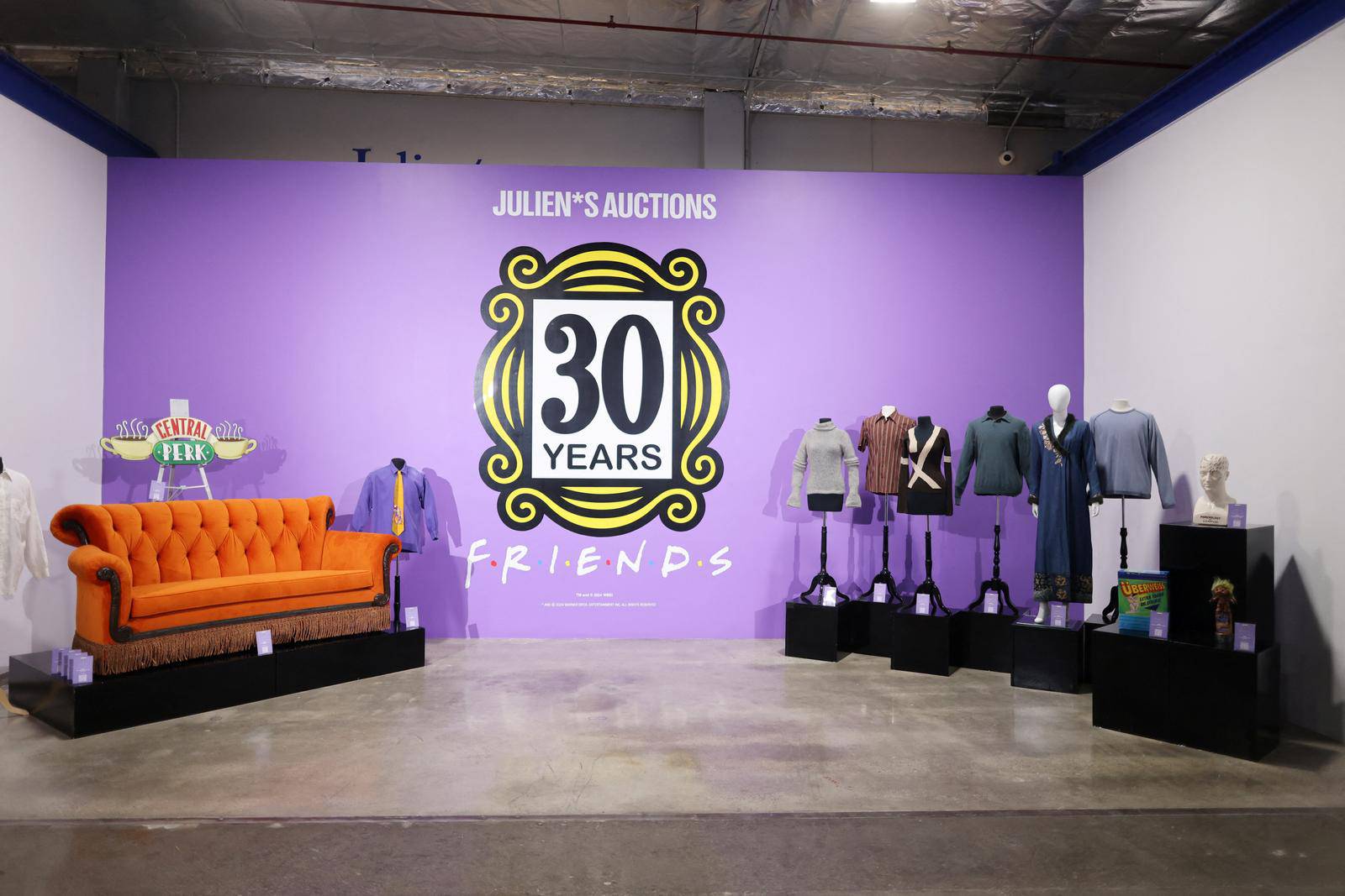 Julien's Auctions hosts Friends: "The One with the 30th Anniversary Auction\