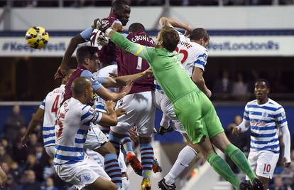 QPR do važna tri boda protiv Aston Ville: Dva gola Austina