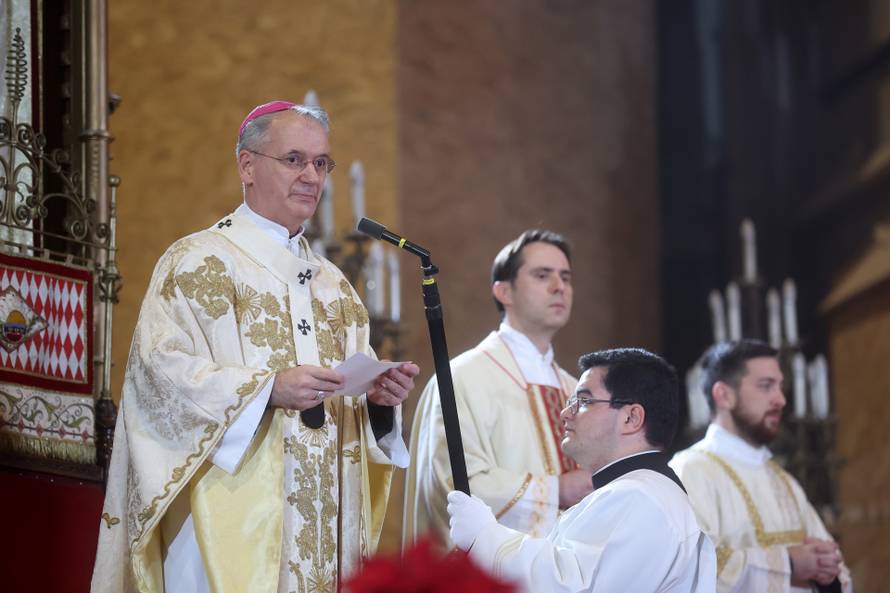 Zagreb: Misa polnoćka nakon pet godina slavi se u katedrali