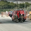 VIDEO Izgorio Mercedes u Splitu: 'Mladići su vidjeli dim dok su se vozili, istrčali su van'