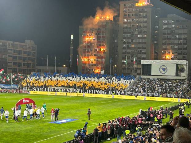 FOTO Na stadion u Zenici više ne stane ni šibica, 'gore' balkoni! Glavna zvijezda: Novak Đoković