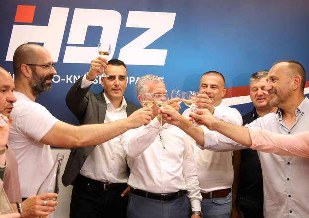 Šibenik: Uvjerljiva pobjeda HDZ-a za gradonačelnika i župana