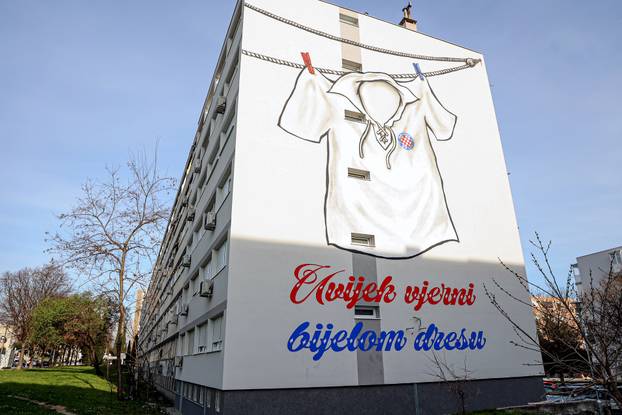 Novi mural posvećen Hajduku krasi splitsku zgradu