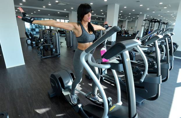 Čak sedam puta tražila ljubav: Rekorderku iz 'Ljubav je na selu' danas mnogi ne bi prepoznali