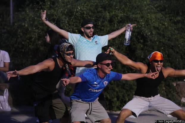 Split: Dolazak partijanera na drugu večer Ultra Europe festivala 2025.